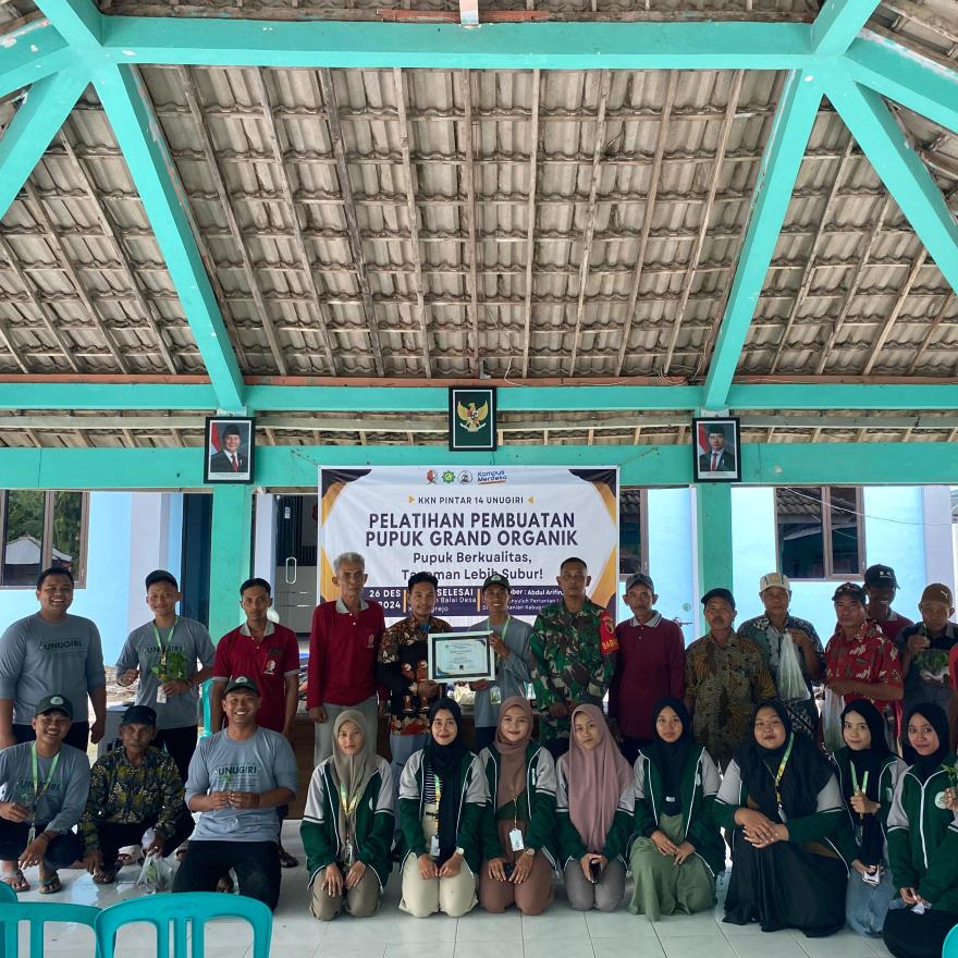 Pelatihan Pembuatan Pupuk Grand Organik dan Pembagian Bibit Sayuran Horti